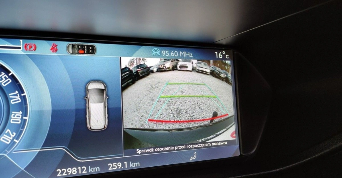 Citroën C4 Grand Picasso - Zdjęcie 33