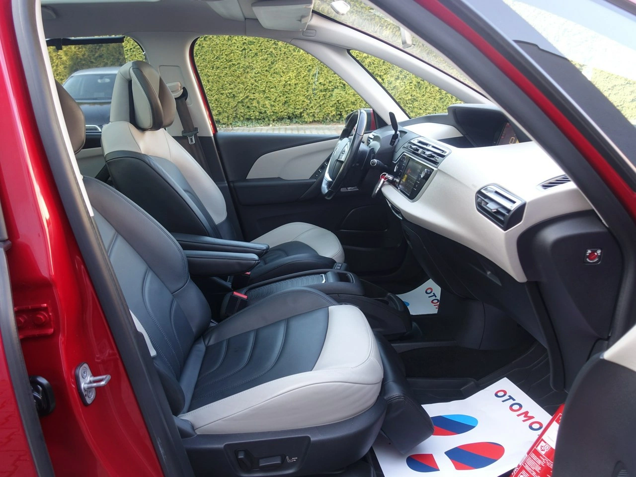 Citroën C4 Picasso - Zdjęcie 13