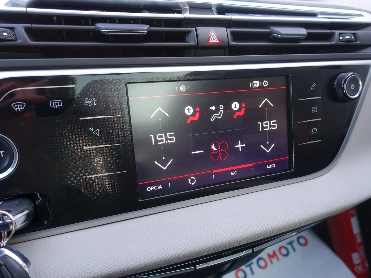 Citroën C4 Picasso - Zdjęcie 26