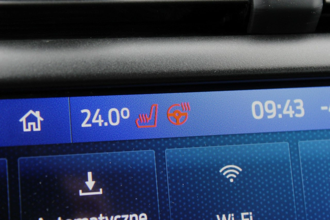 Ford Mondeo SW - Zdjęcie 26