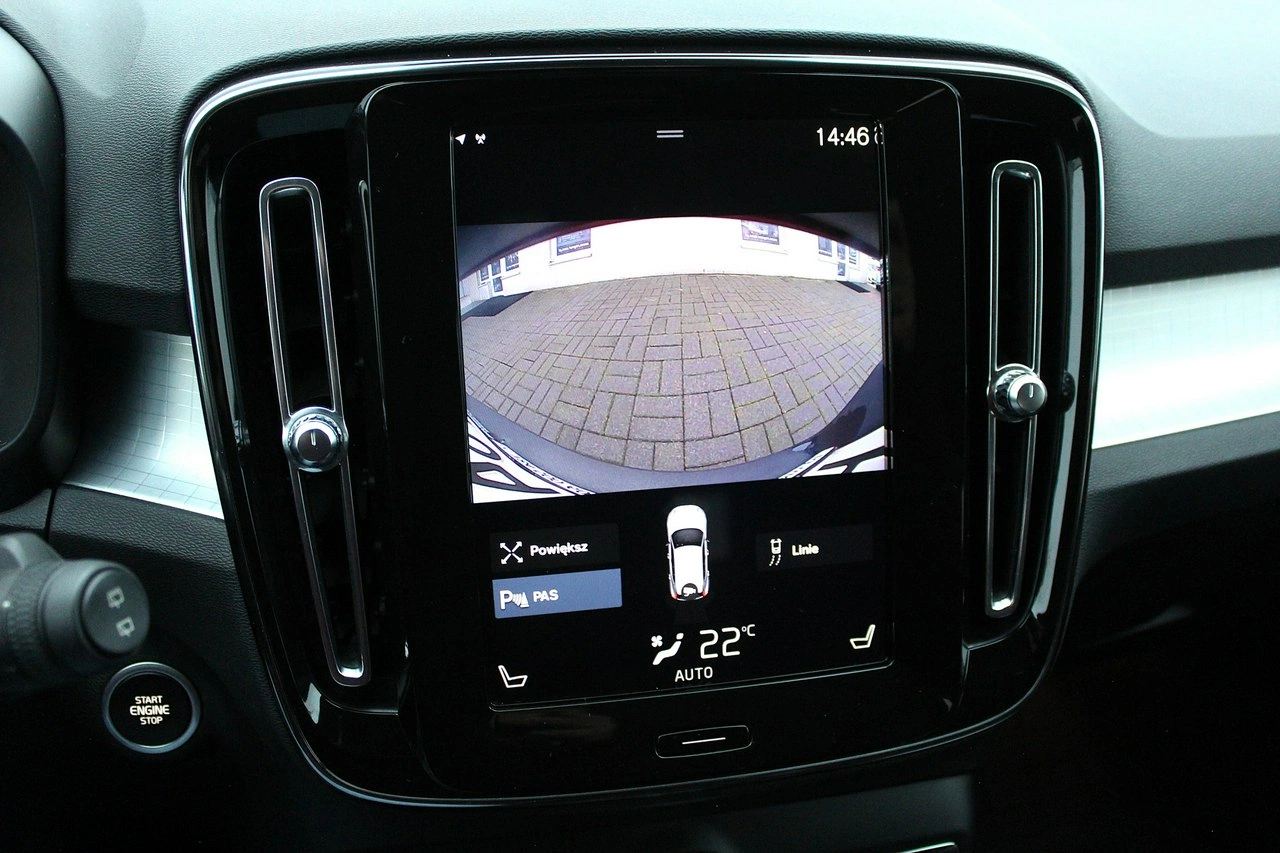 Volvo XC 40 - Zdjęcie 16