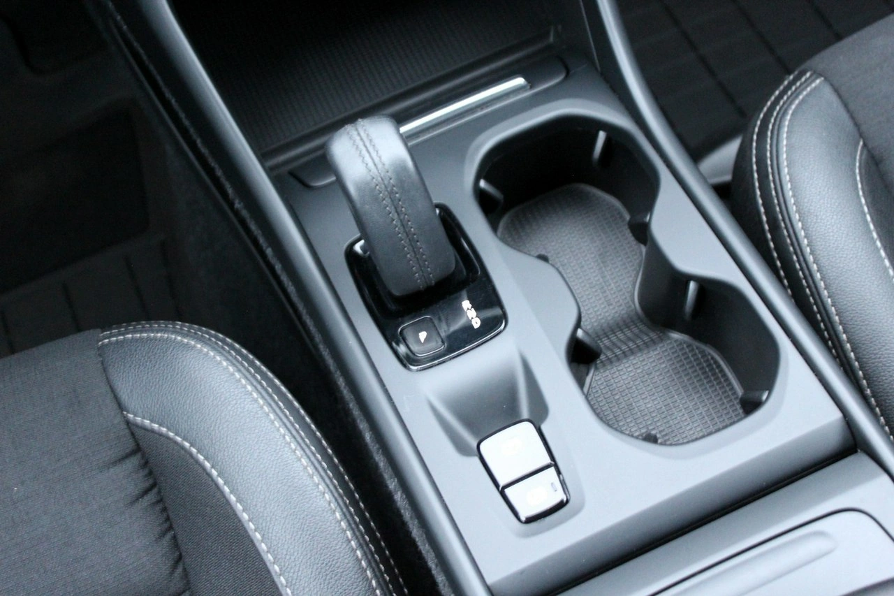 Volvo XC 40 - Zdjęcie 18