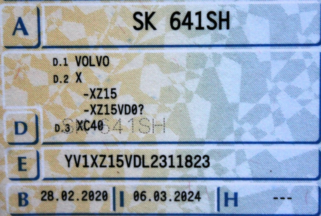 Volvo XC 40 - Zdjęcie 6