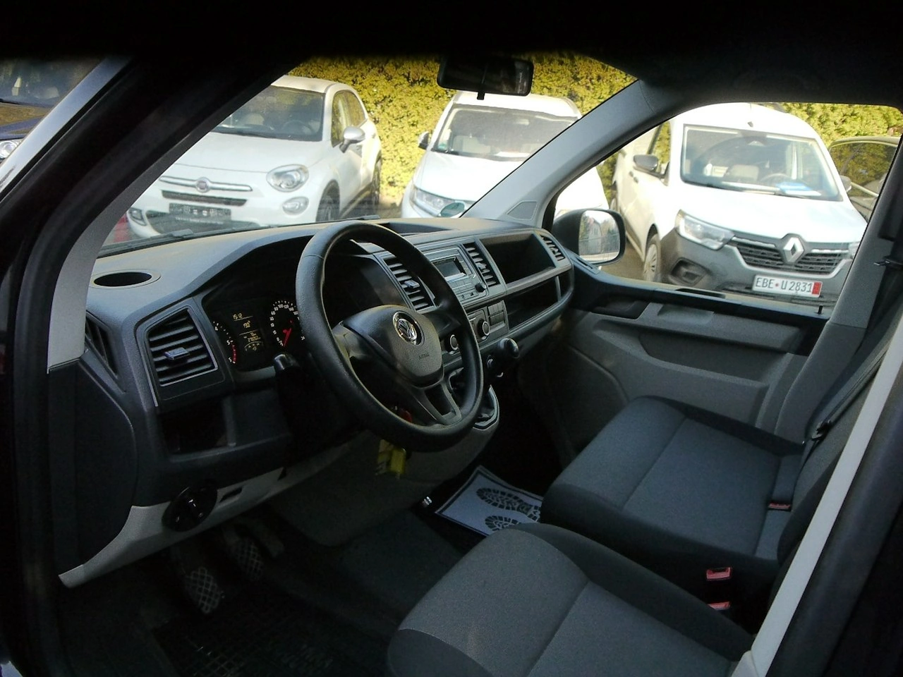 Volkswagen Transporter - Zdjęcie 23