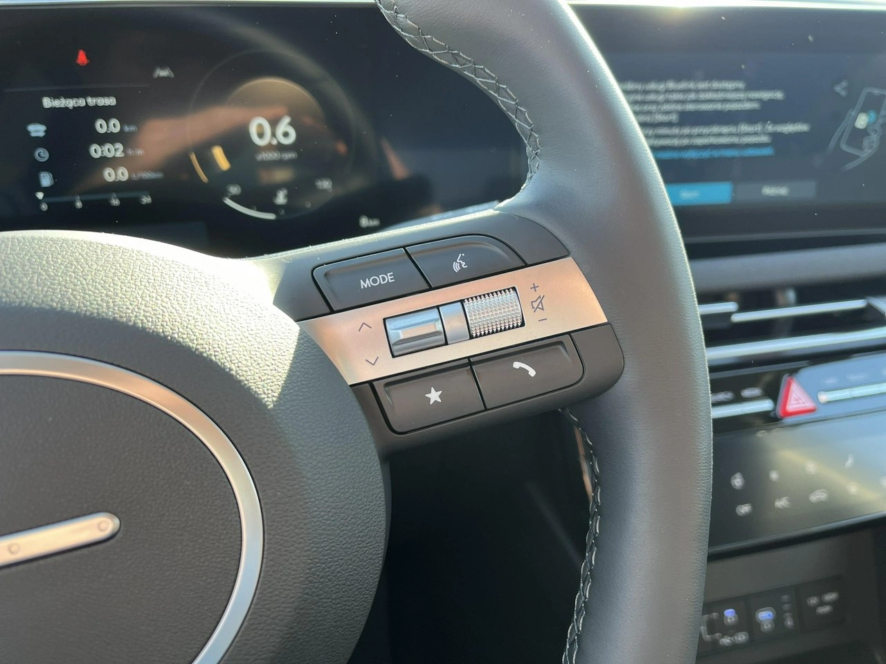 Hyundai Tucson - Zdjęcie 21