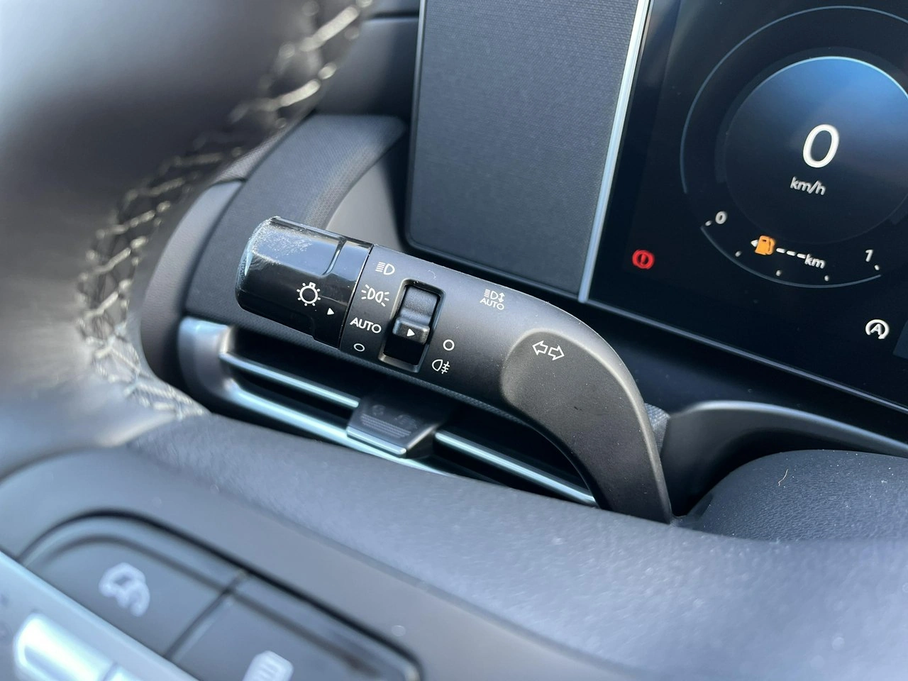 Hyundai Tucson - Zdjęcie 22