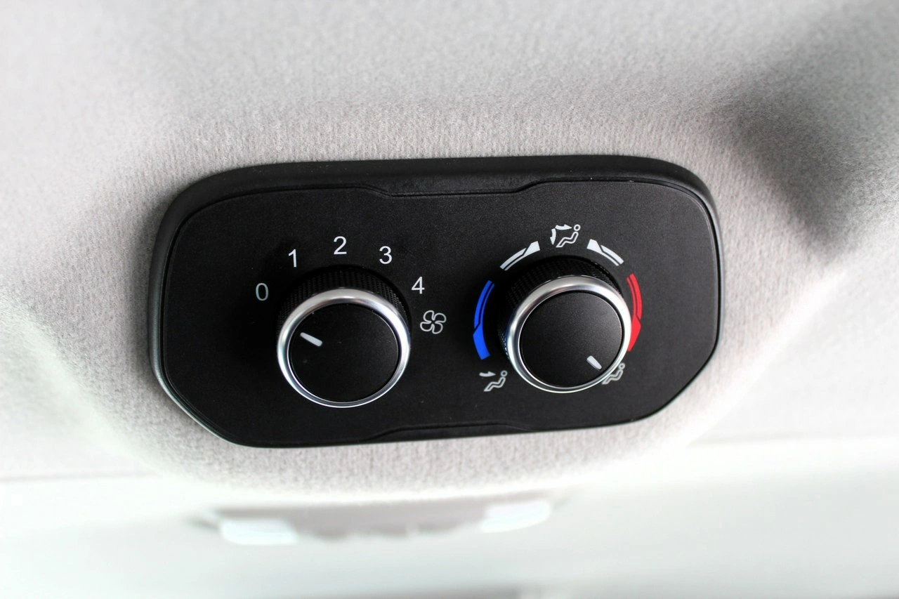 Ford Transit Custom - Zdjęcie 14