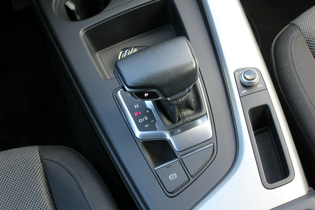 Audi A4 - Zdjęcie 16