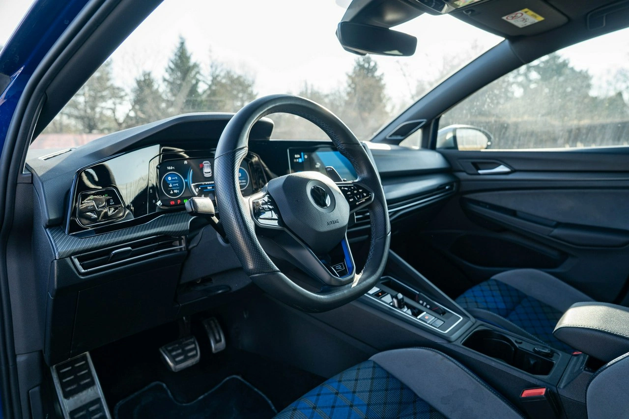 Volkswagen Golf - Zdjęcie 12