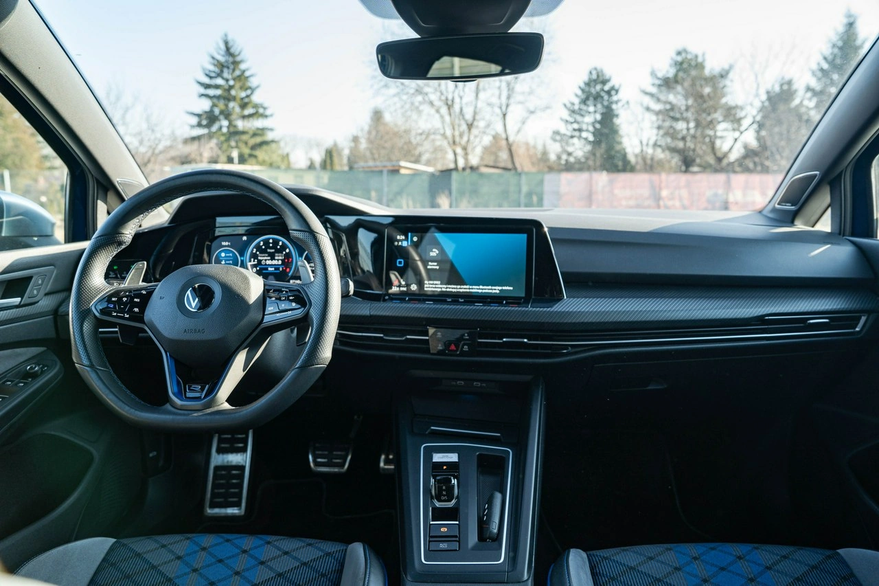 Volkswagen Golf - Zdjęcie 13
