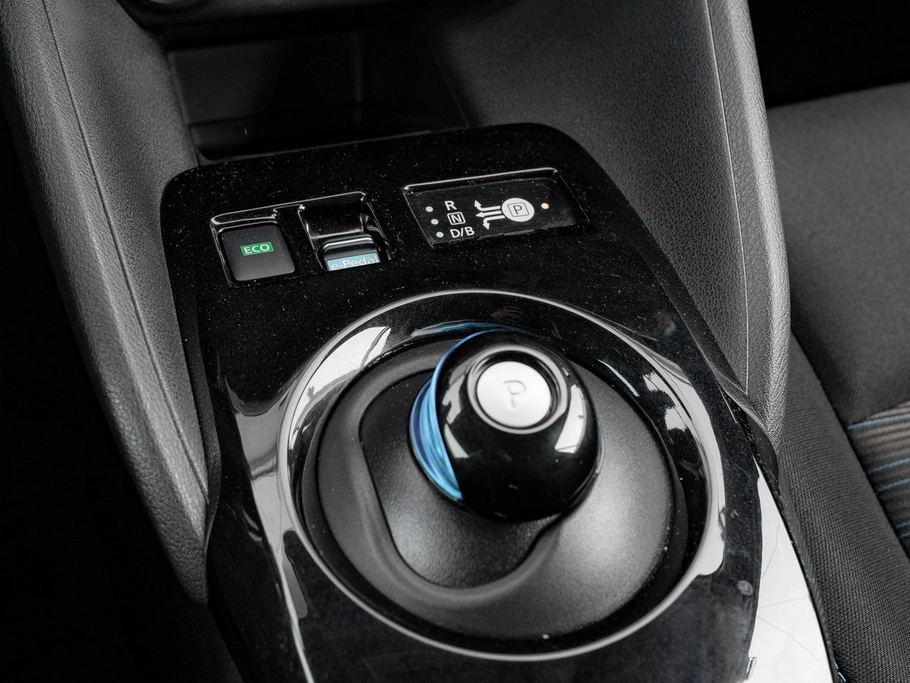 Nissan Leaf - Zdjęcie 17