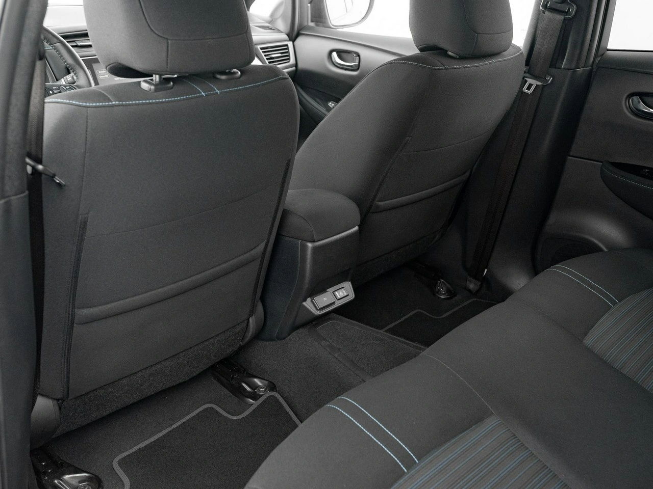 Nissan Leaf - Zdjęcie 26