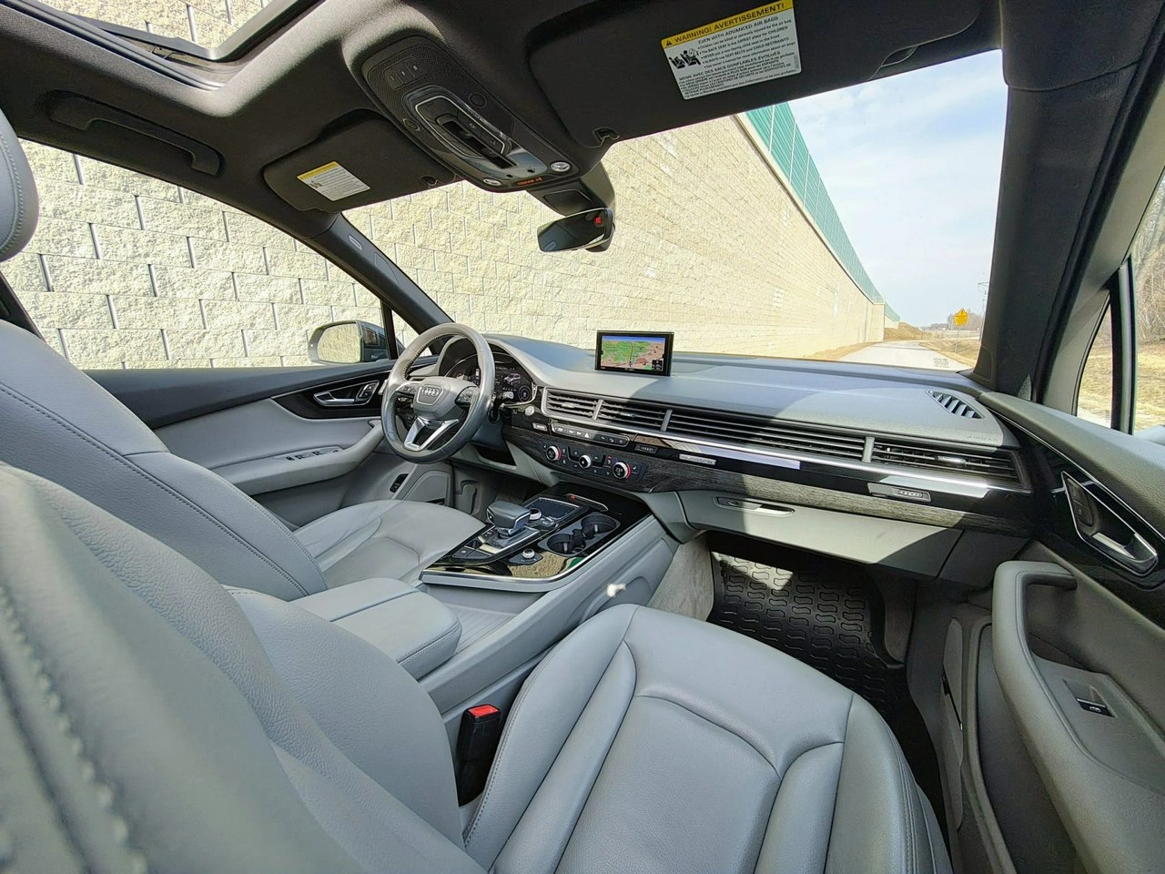 Audi Q7 - Zdjęcie 9