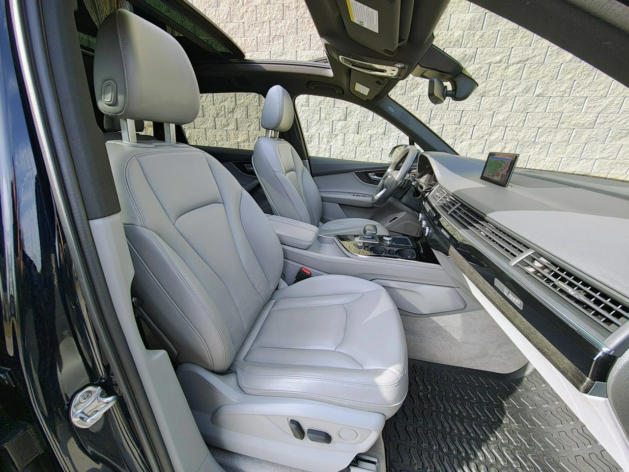 Audi Q7 - Zdjęcie 11