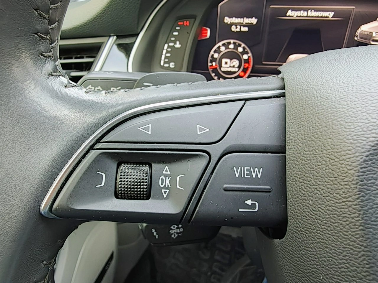 Audi Q7 - Zdjęcie 21