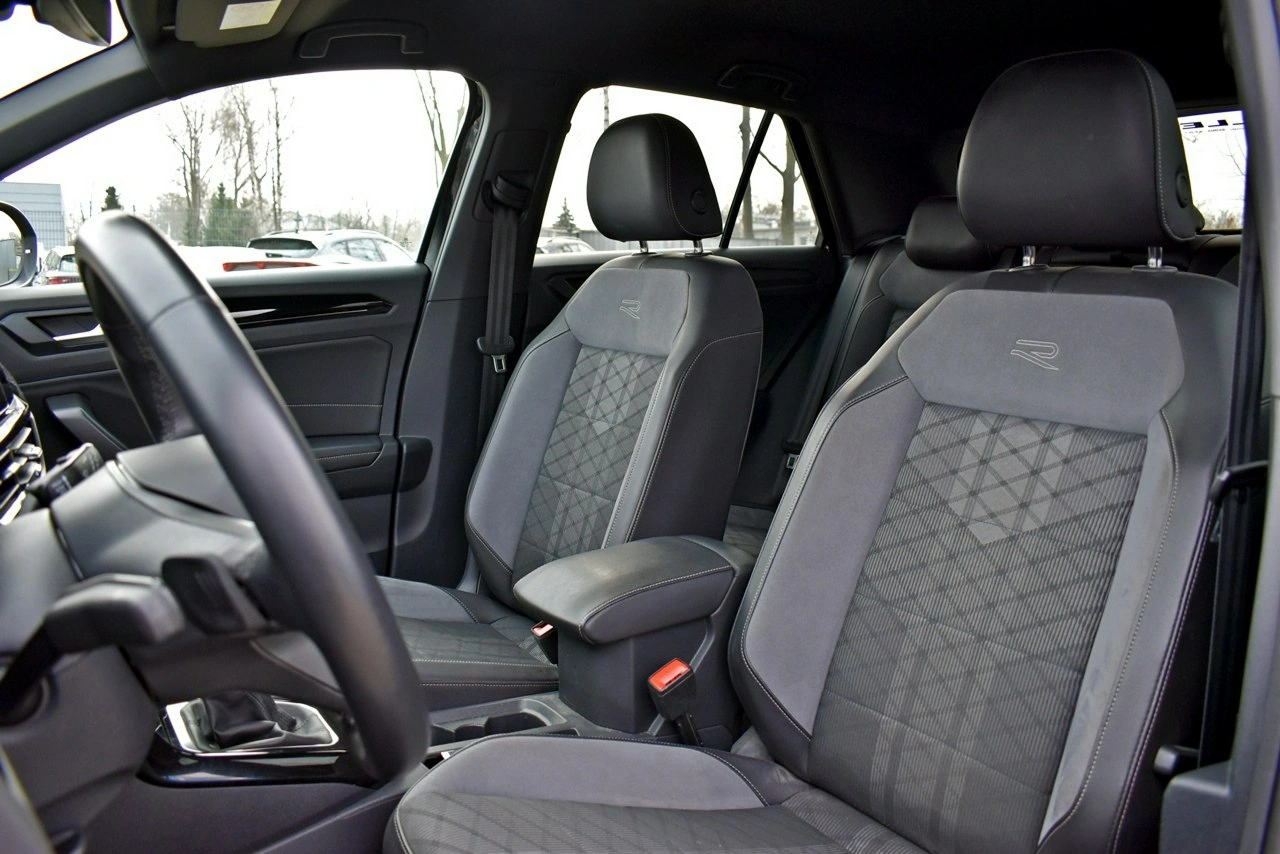 Volkswagen T-Roc - Zdjęcie 10