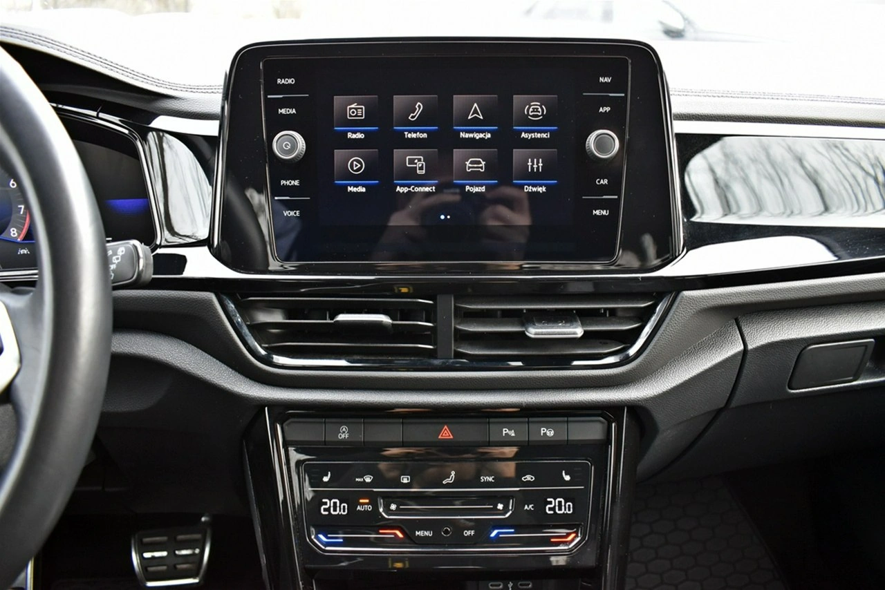 Volkswagen T-Roc - Zdjęcie 18