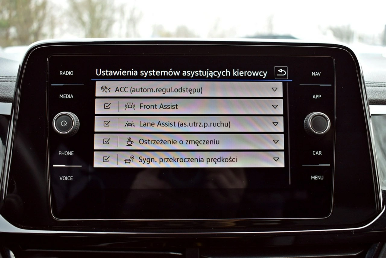 Volkswagen T-Roc - Zdjęcie 20