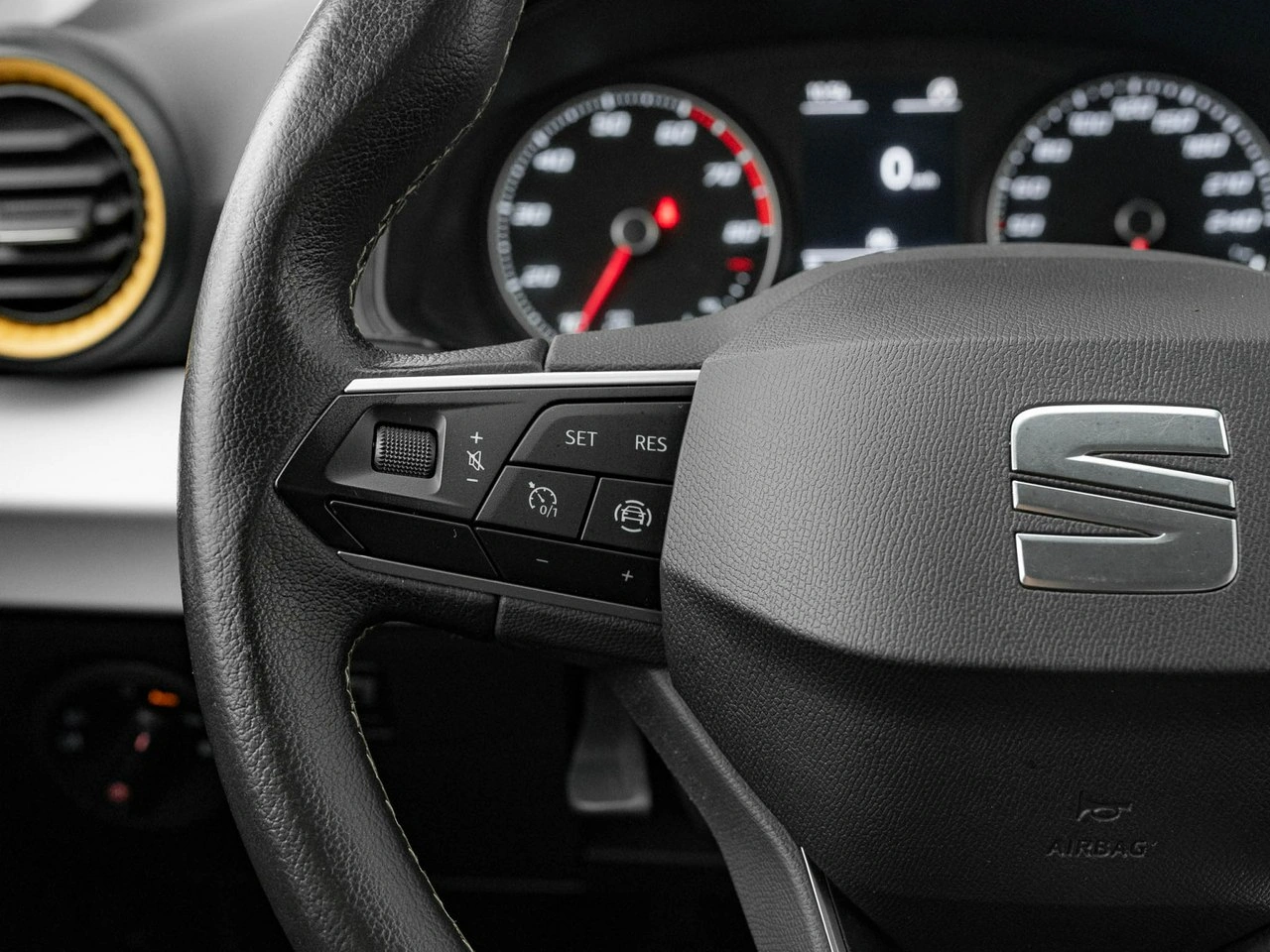 Seat Ibiza - Zdjęcie 13