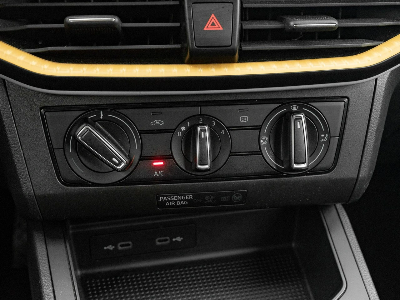 Seat Ibiza - Zdjęcie 16