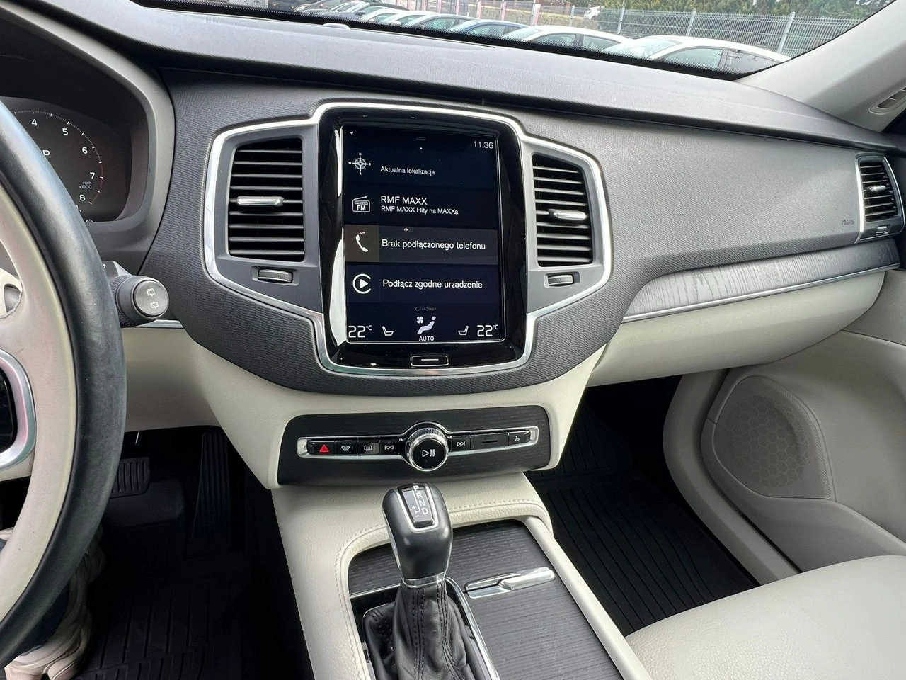 Volvo XC 90 - Zdjęcie 10