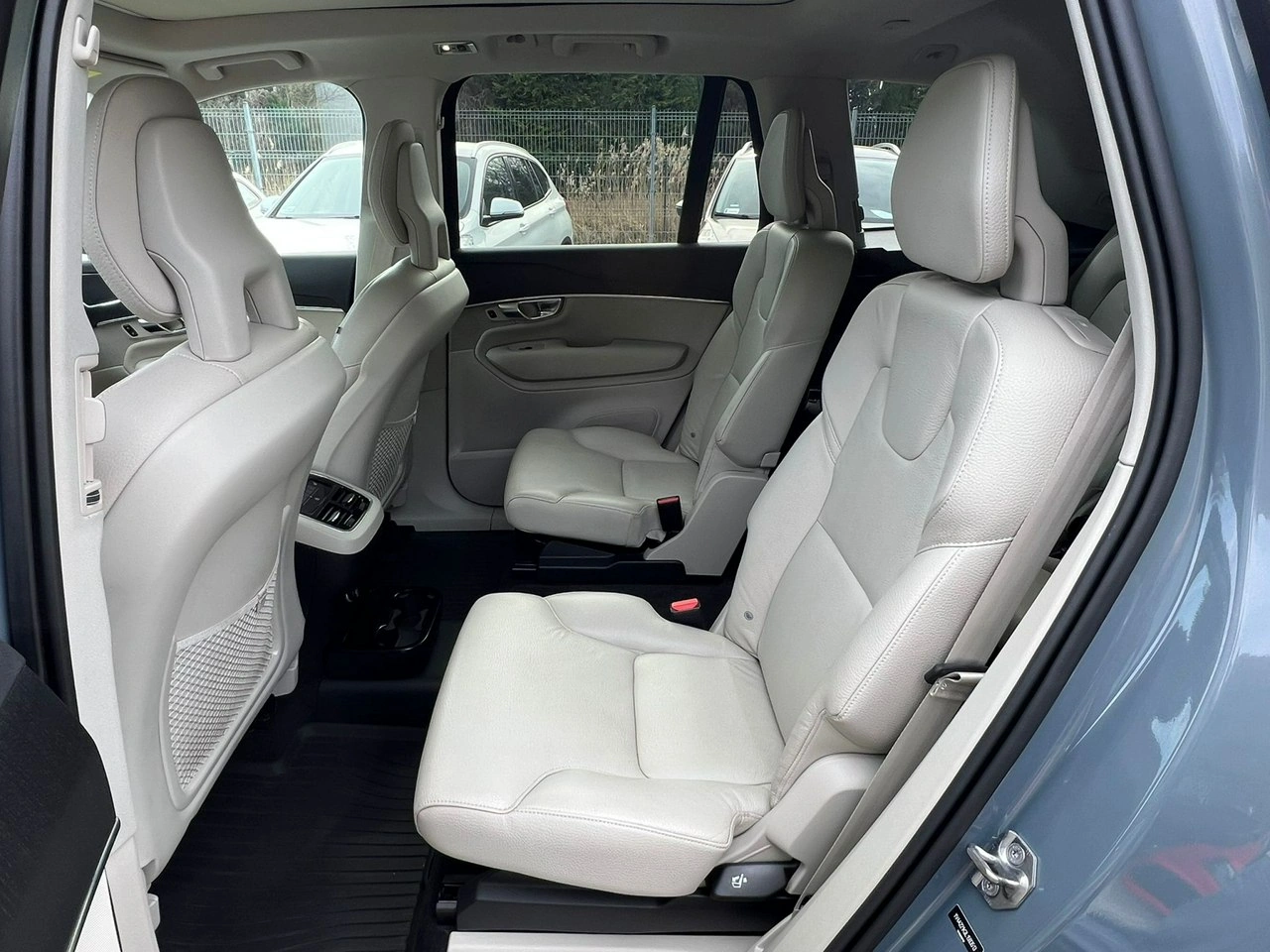 Volvo XC 90 - Zdjęcie 17