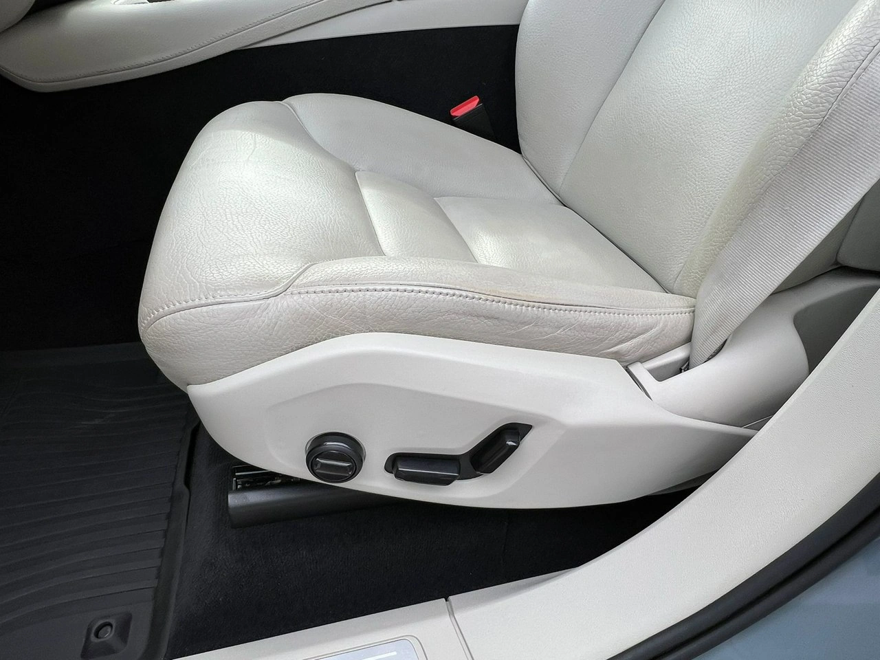 Volvo XC 90 - Zdjęcie 8