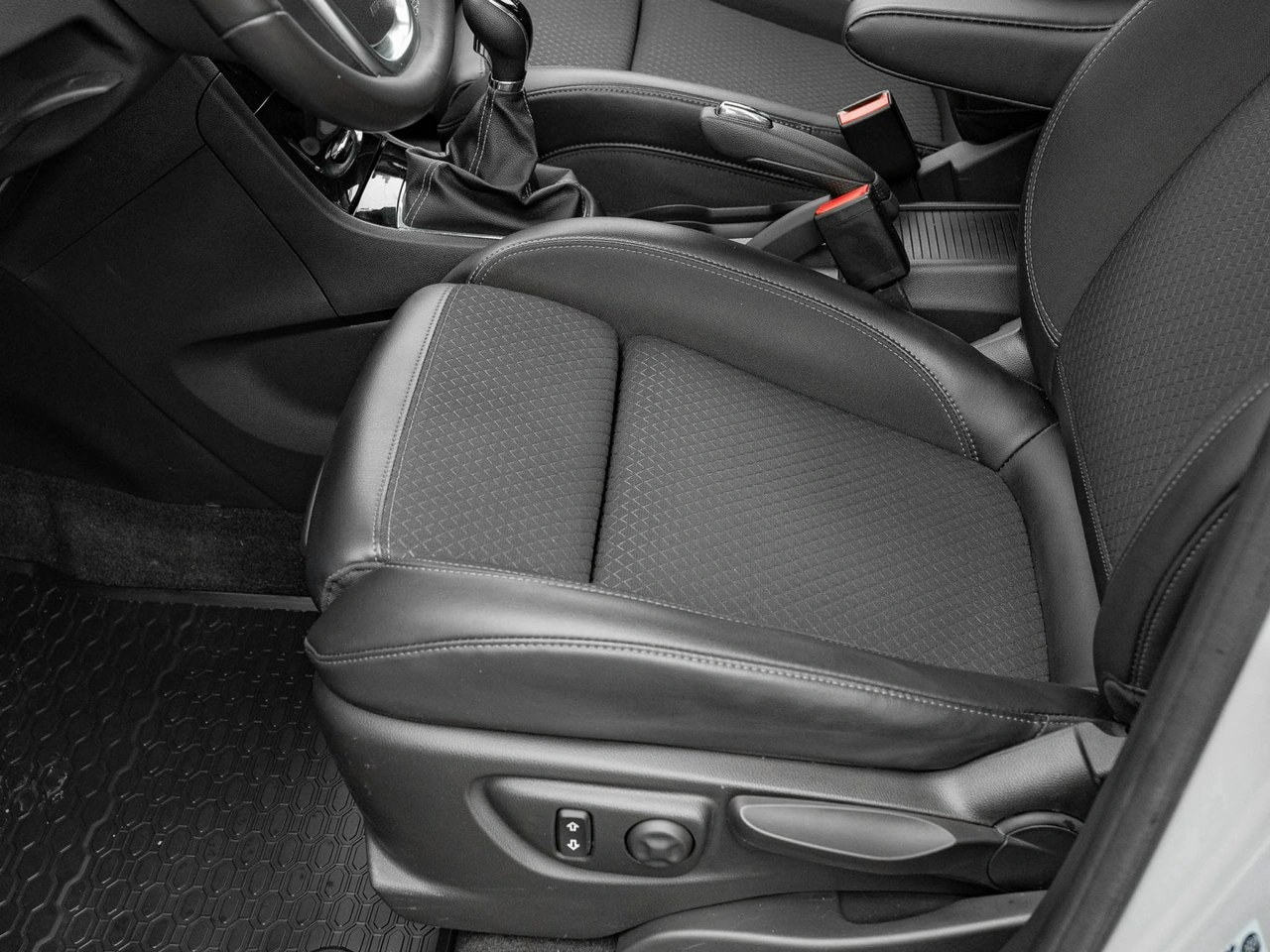 Opel Mokka X - Zdjęcie 10