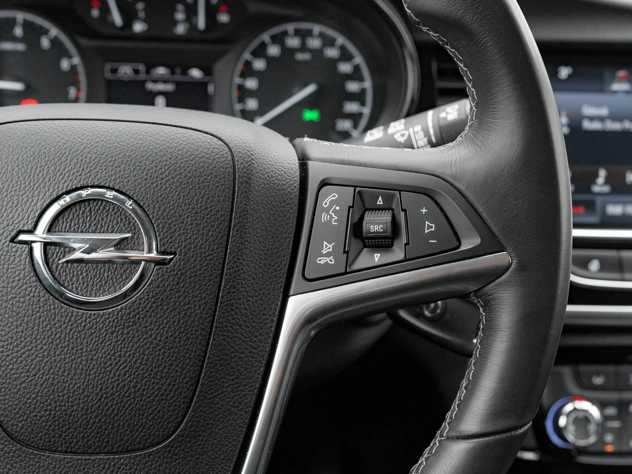 Opel Mokka X - Zdjęcie 14