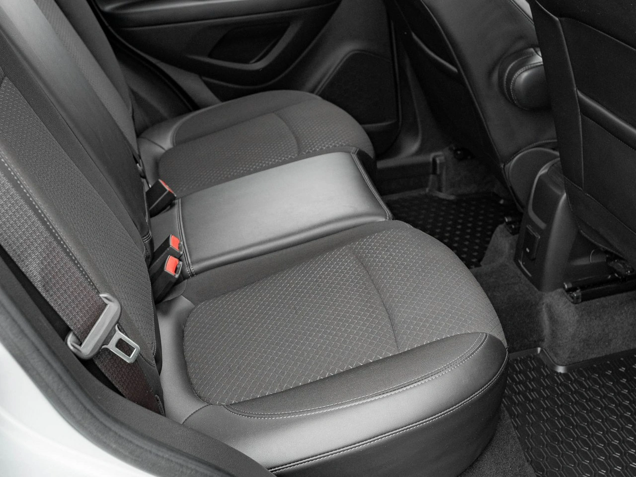 Opel Mokka X - Zdjęcie 25