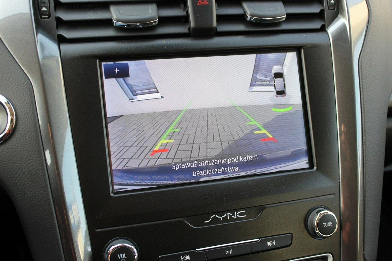 Ford Mondeo SW - Zdjęcie 16