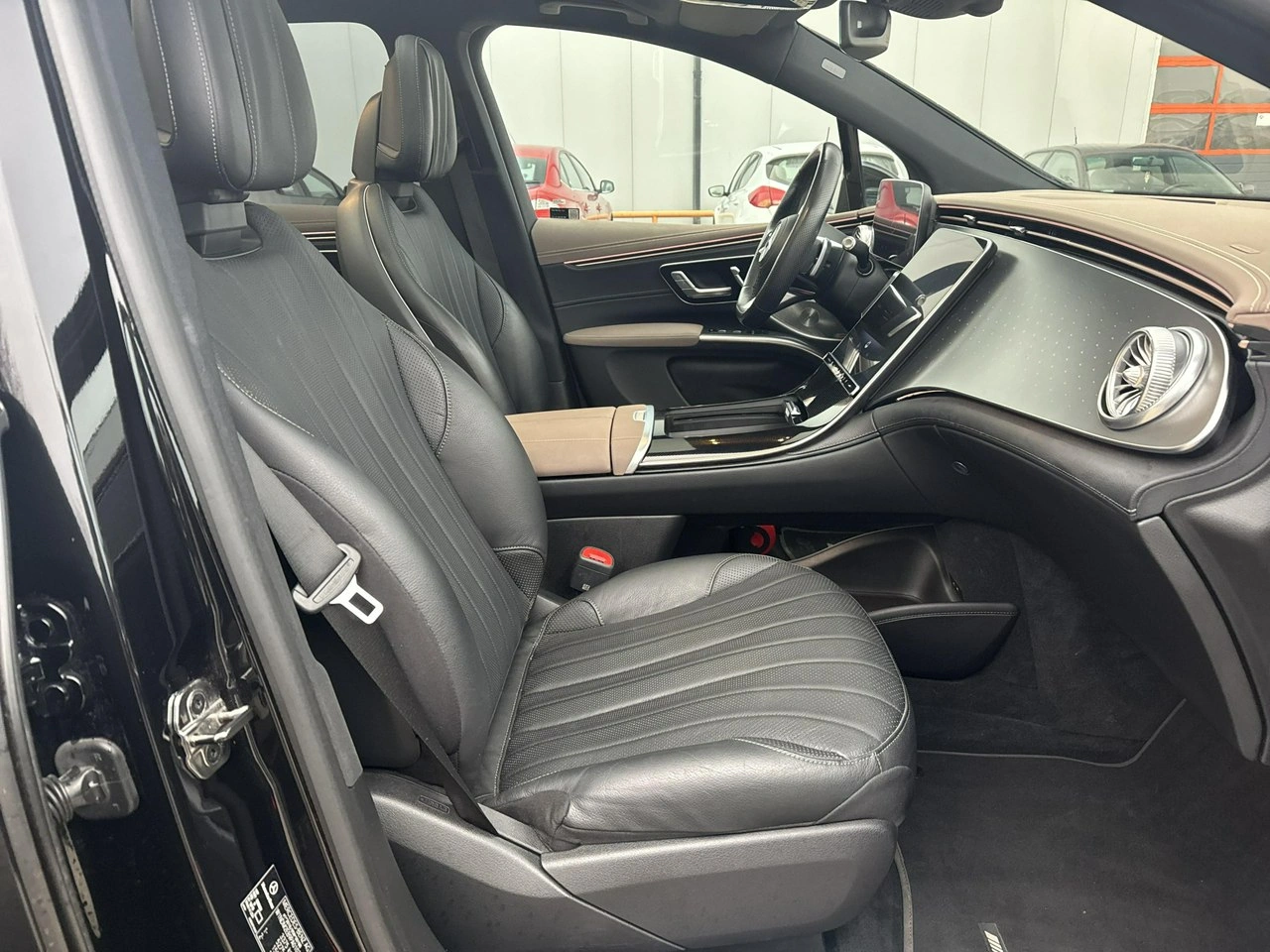 Mercedes EQS - Zdjęcie 21