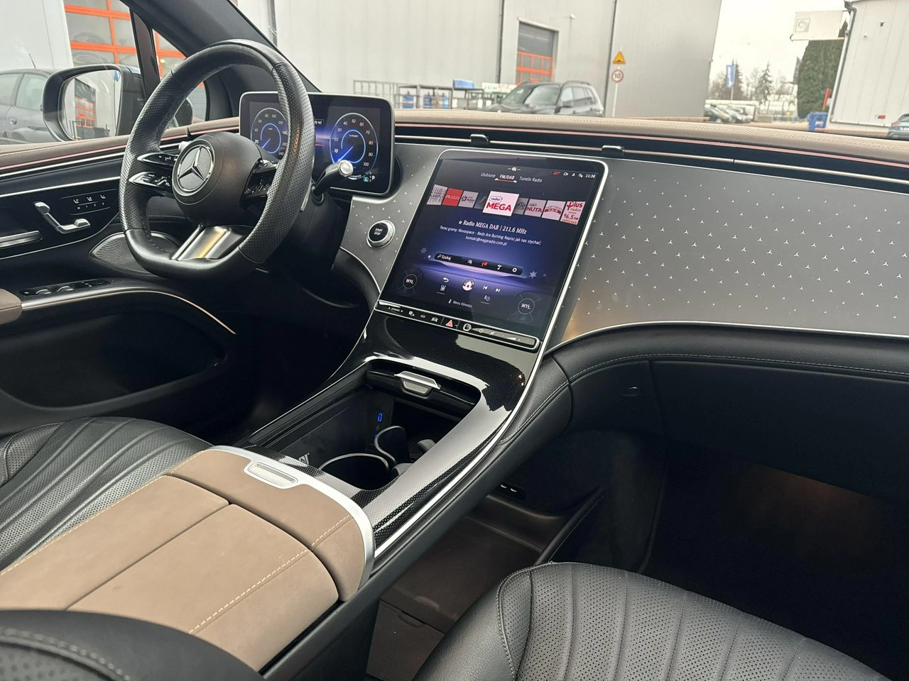 Mercedes EQS - Zdjęcie 22