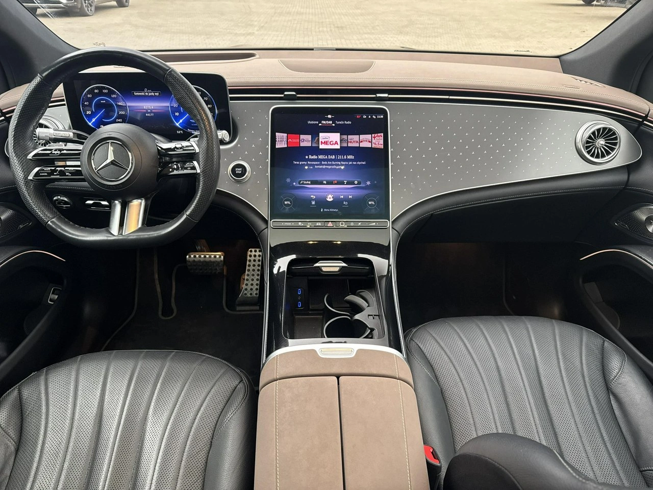 Mercedes EQS - Zdjęcie 23