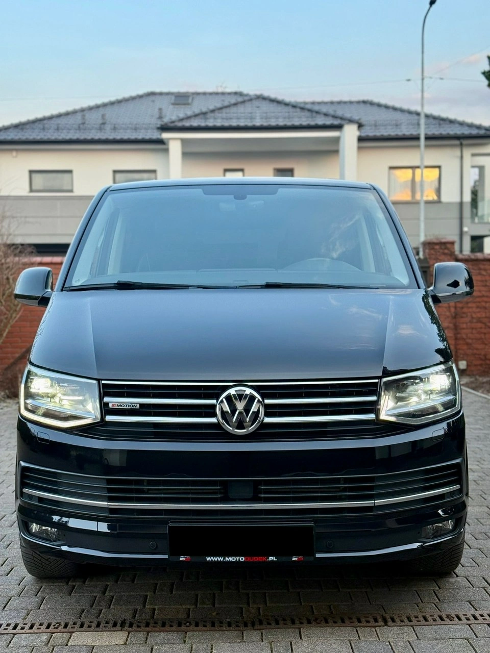Volkswagen Multivan - Zdjęcie 15