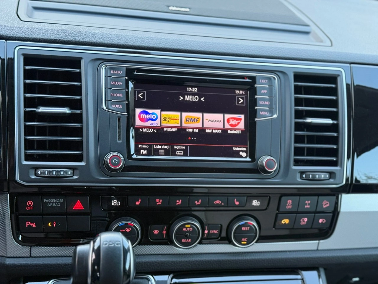 Volkswagen Multivan - Zdjęcie 22