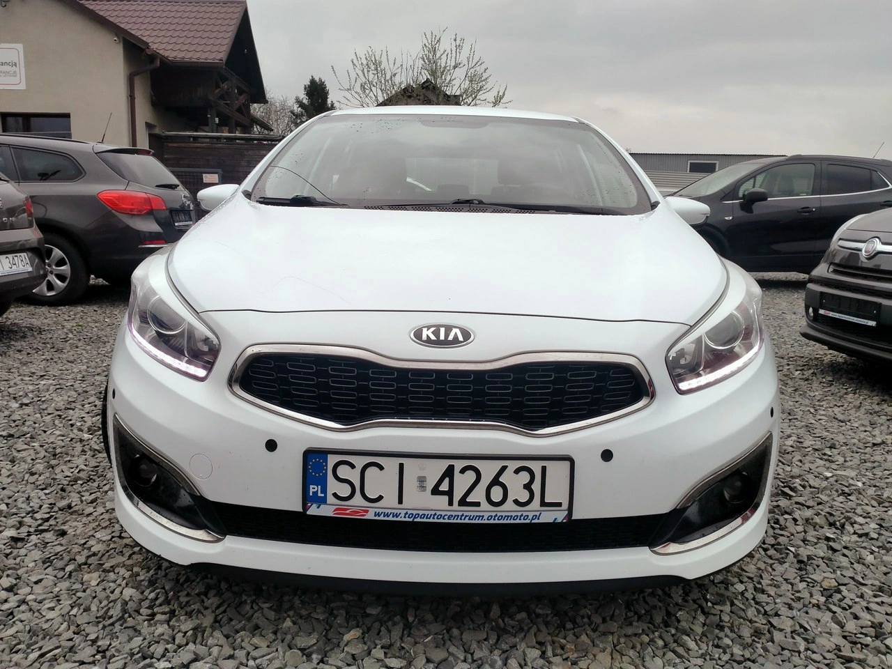Kia Ceed - Zdjęcie 8