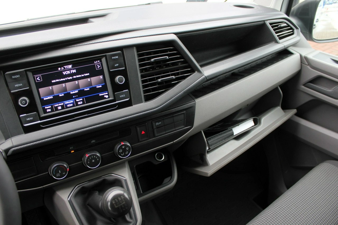 Volkswagen Transporter - Zdjęcie 21