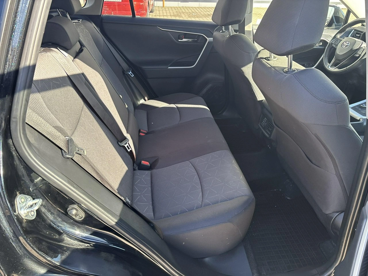 Toyota RAV-4 - Zdjęcie 15