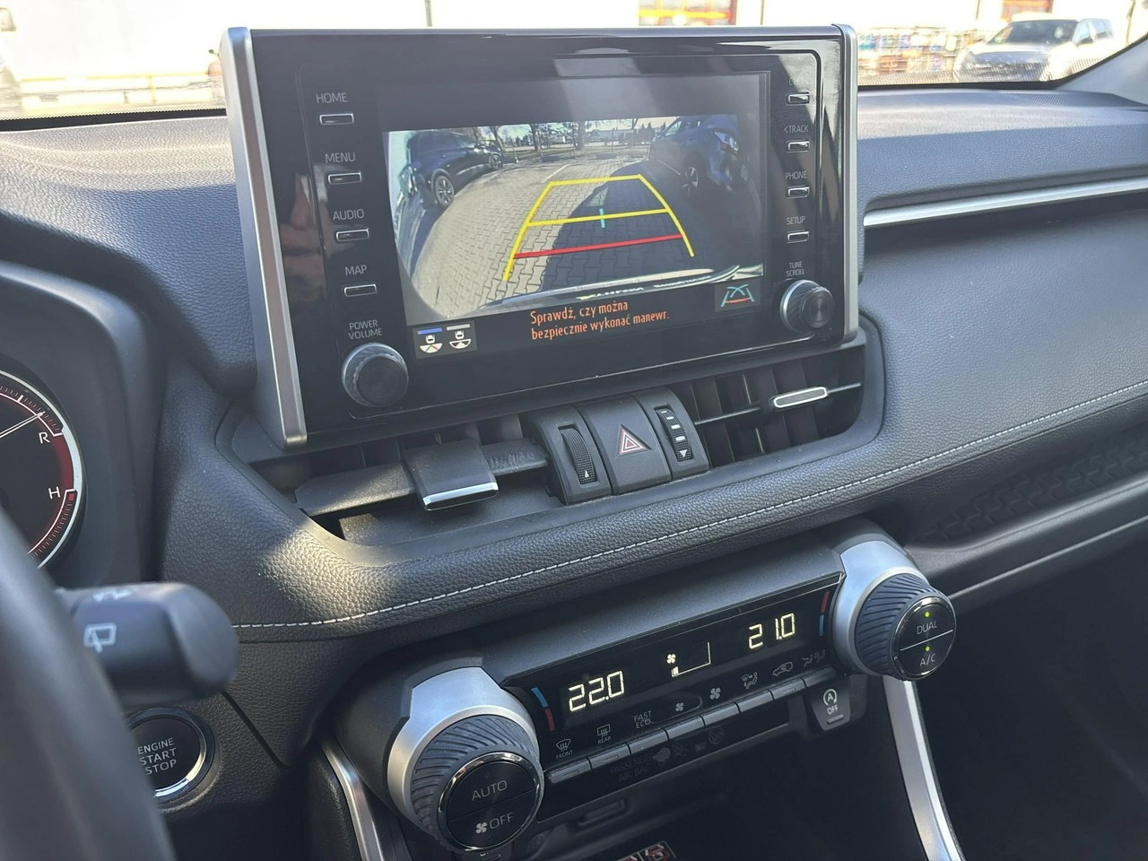 Toyota RAV-4 - Zdjęcie 18