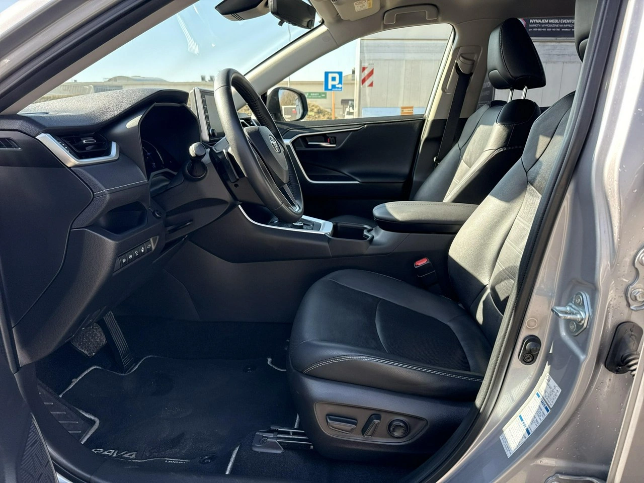 Toyota RAV-4 - Zdjęcie 10