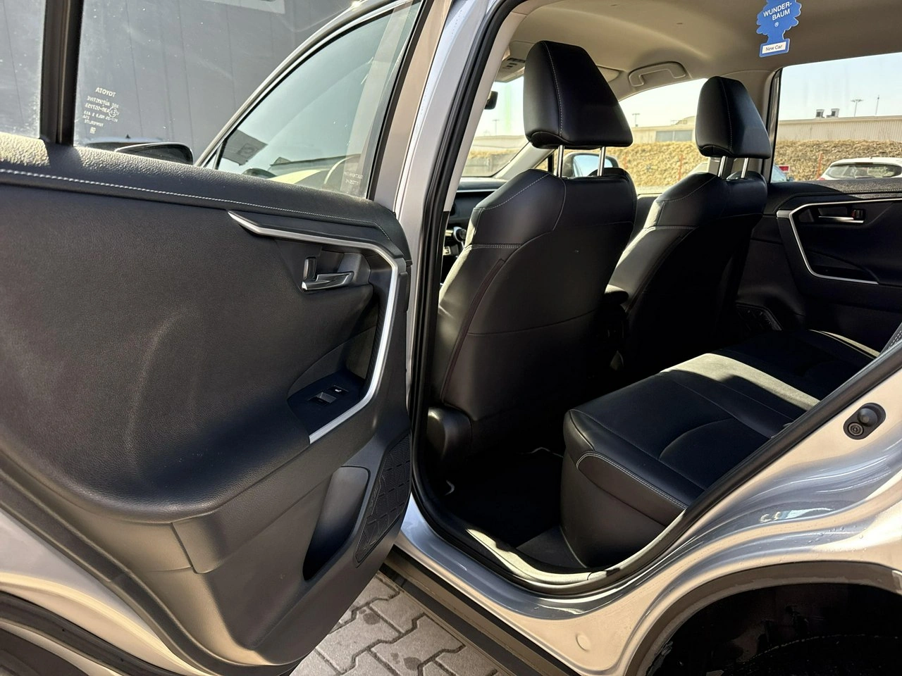 Toyota RAV-4 - Zdjęcie 14