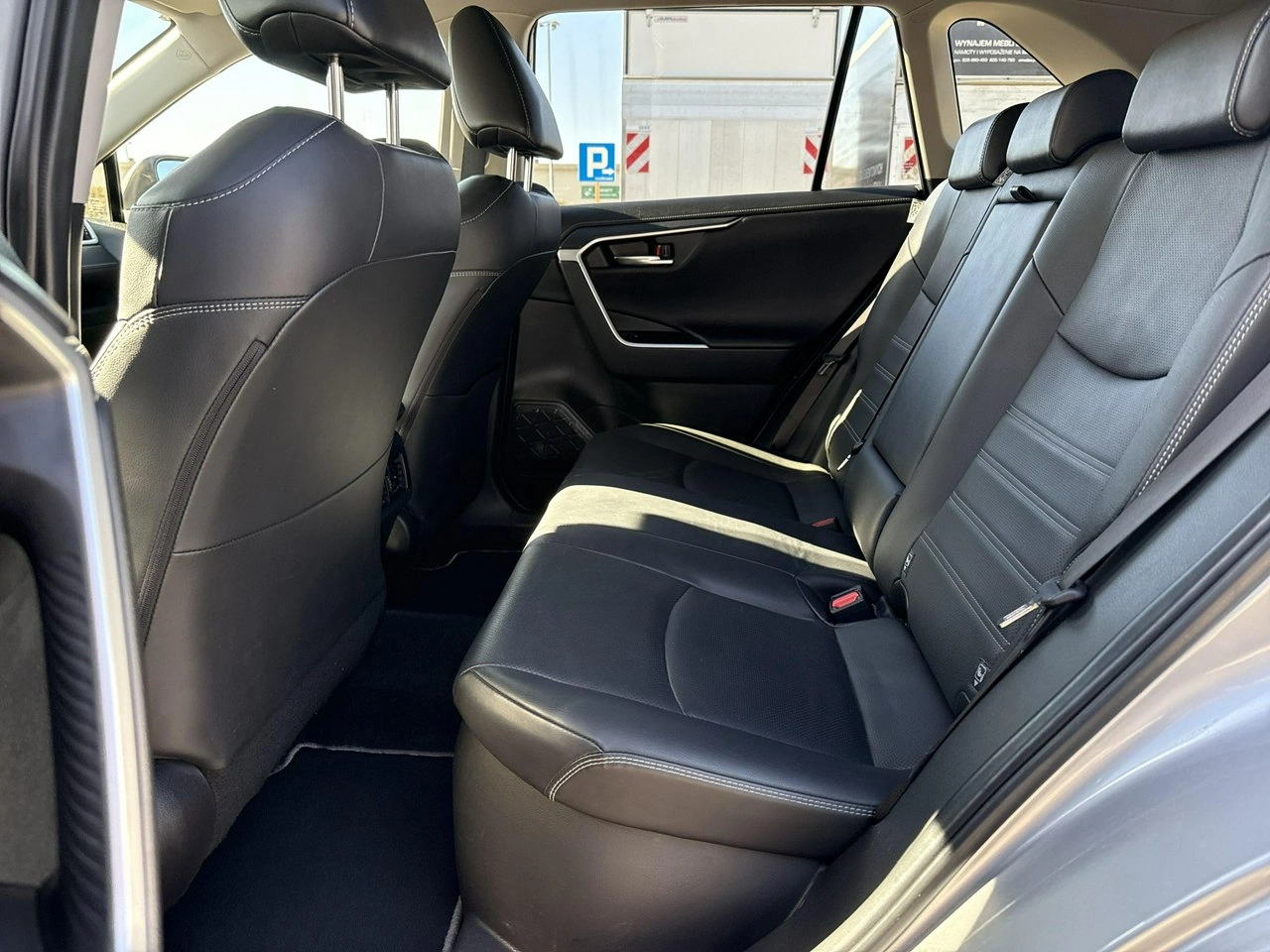 Toyota RAV-4 - Zdjęcie 15