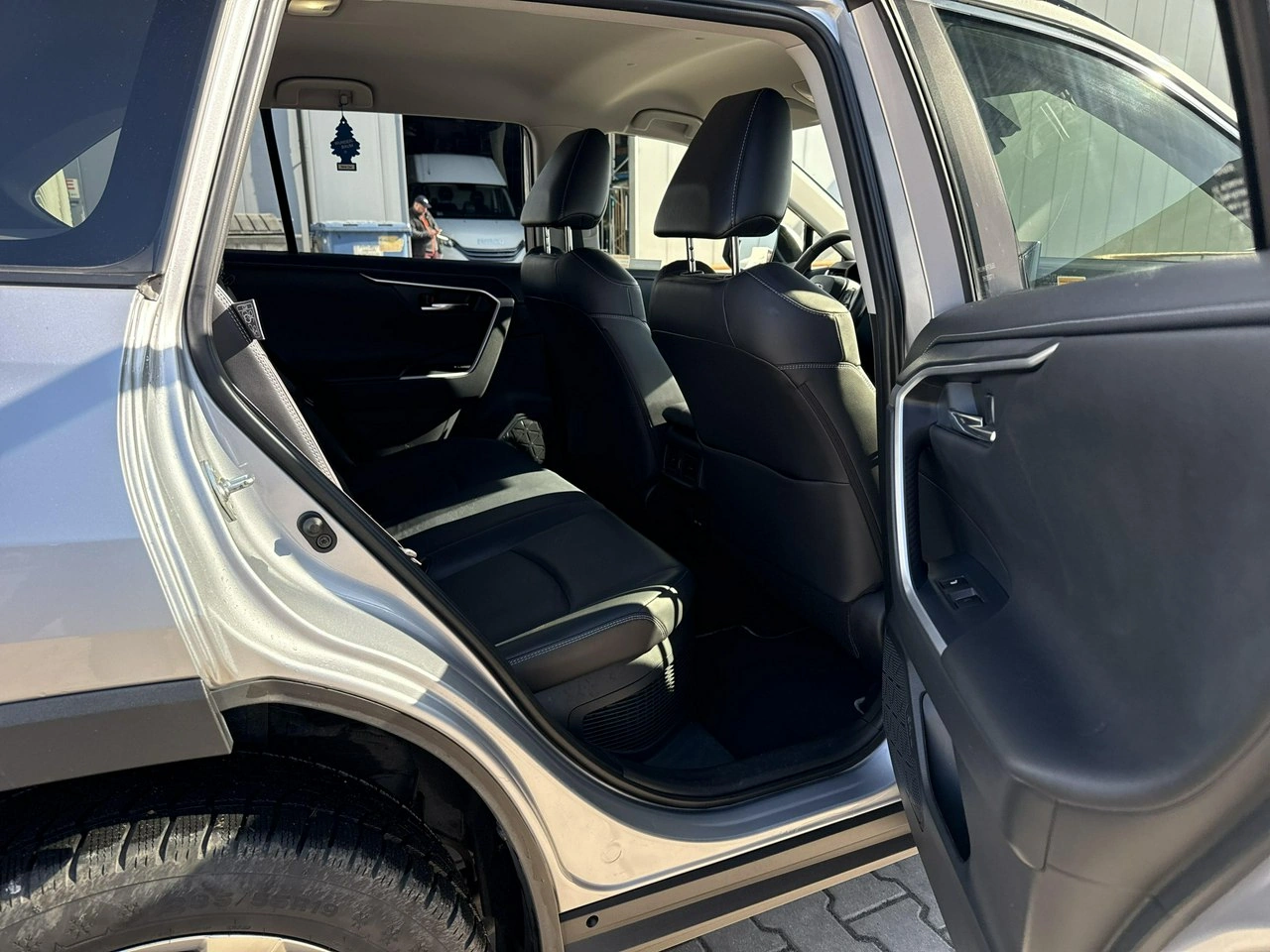 Toyota RAV-4 - Zdjęcie 18