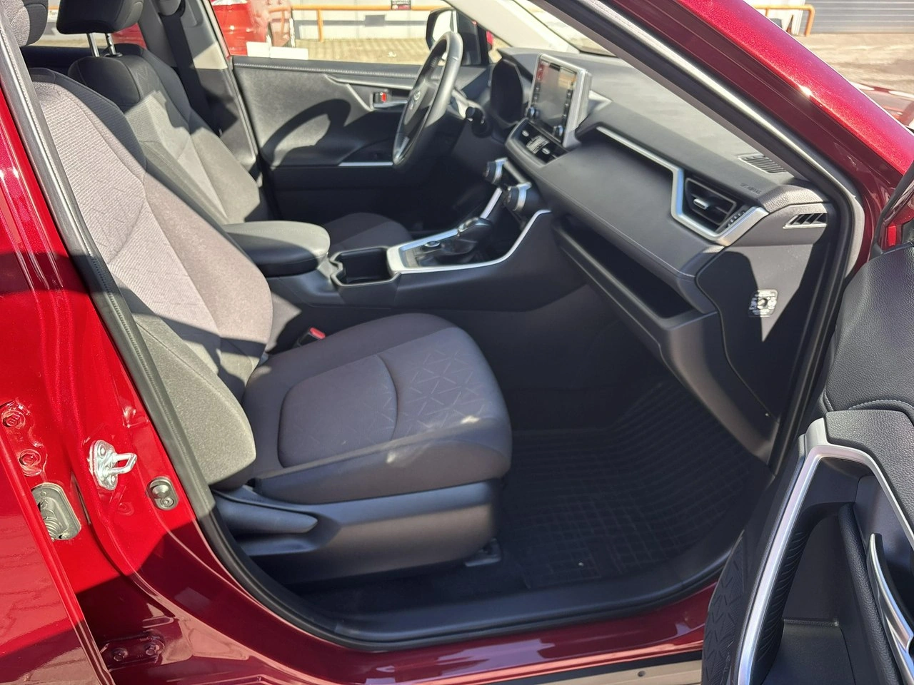 Toyota RAV-4 - Zdjęcie 14