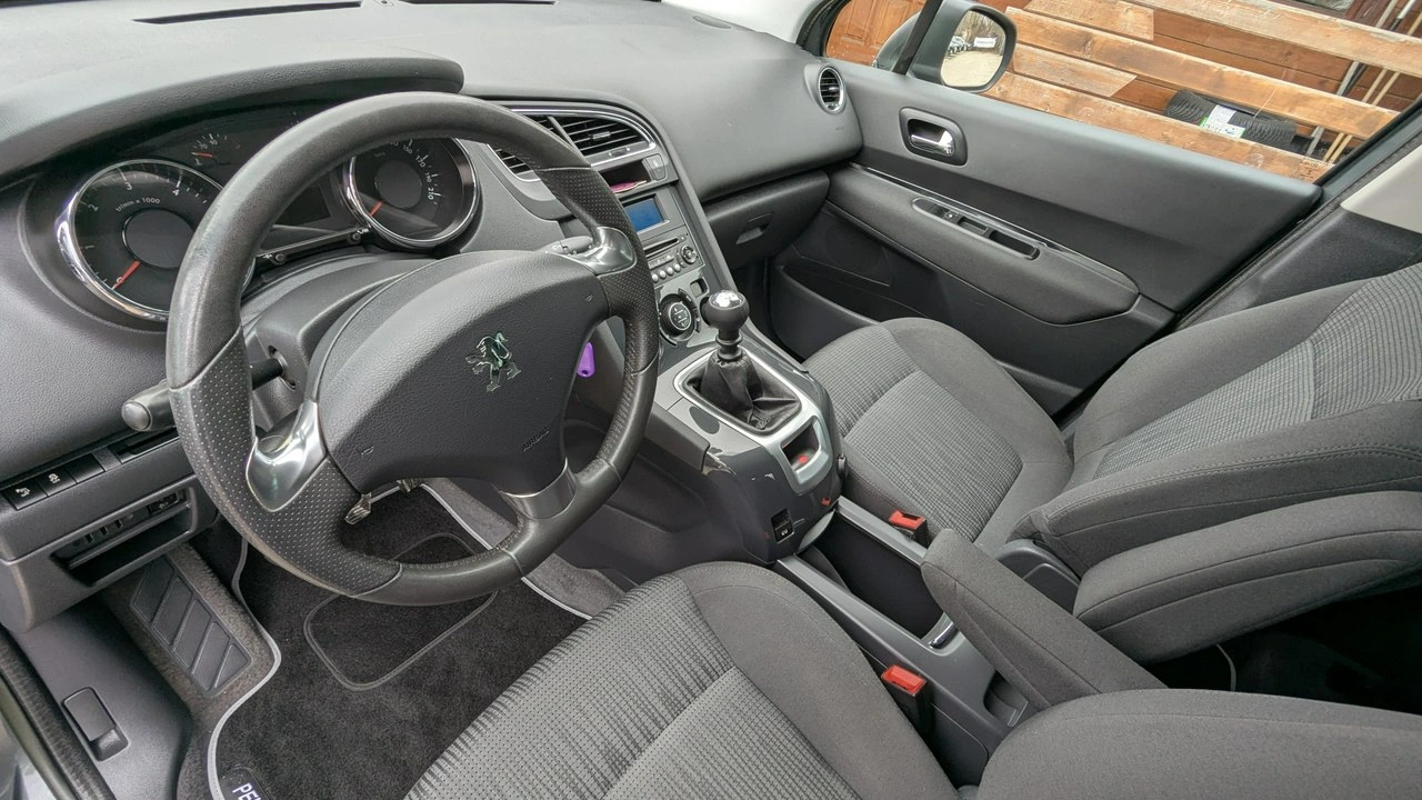 Peugeot 5008 - Zdjęcie 13