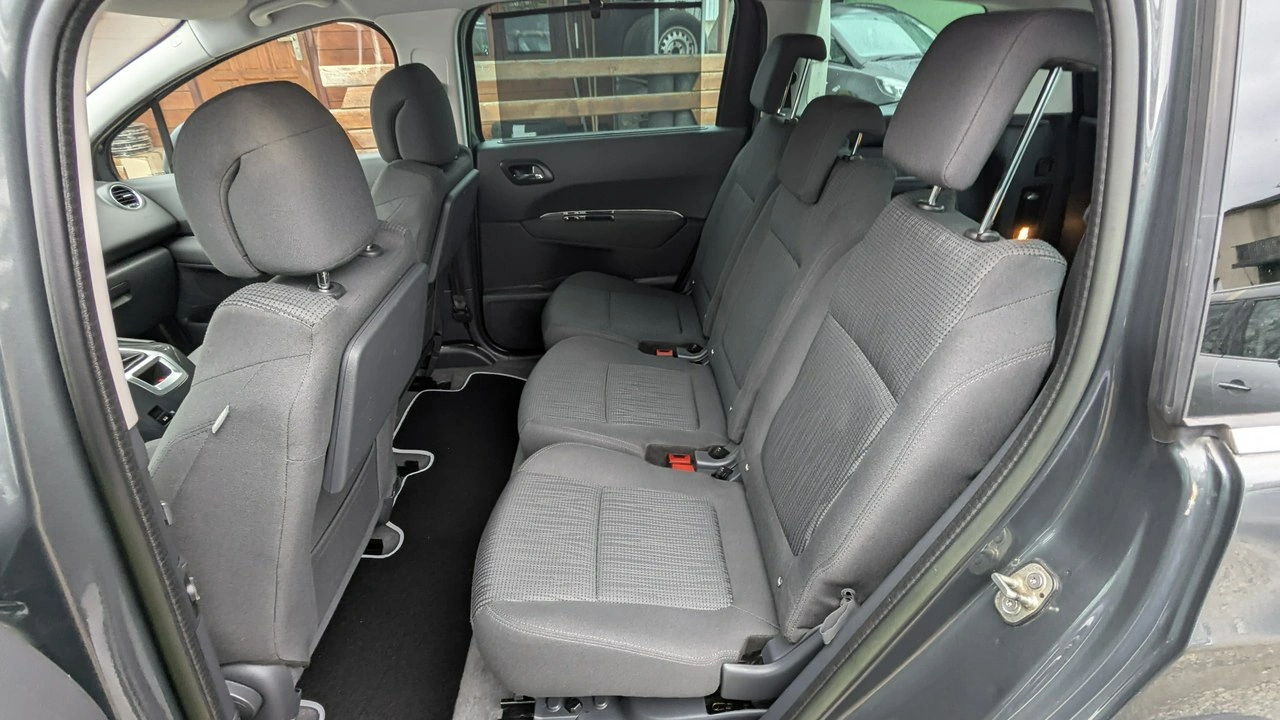 Peugeot 5008 - Zdjęcie 14