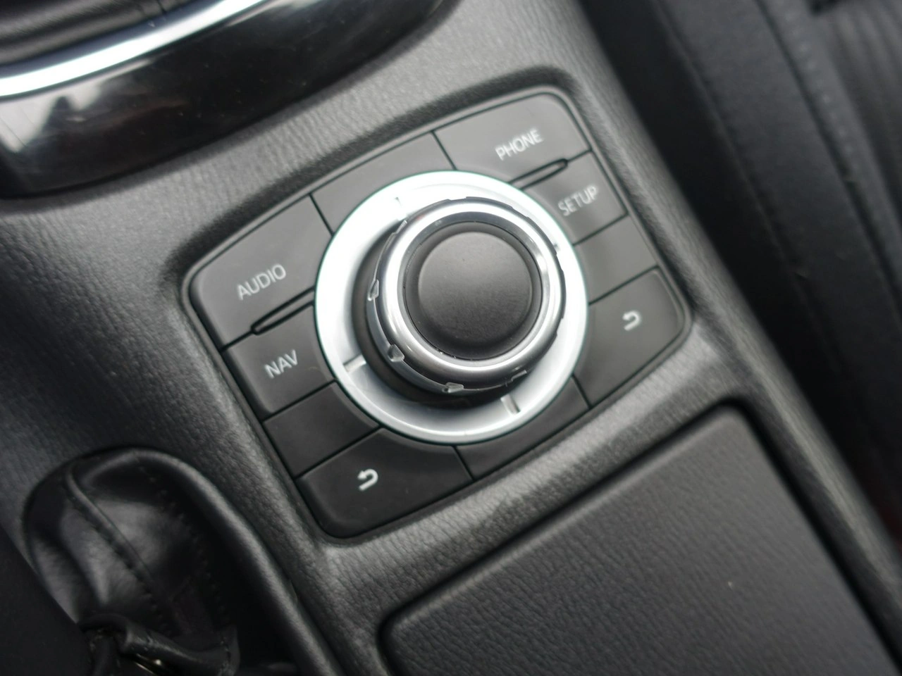 Mazda 6 - Zdjęcie 24