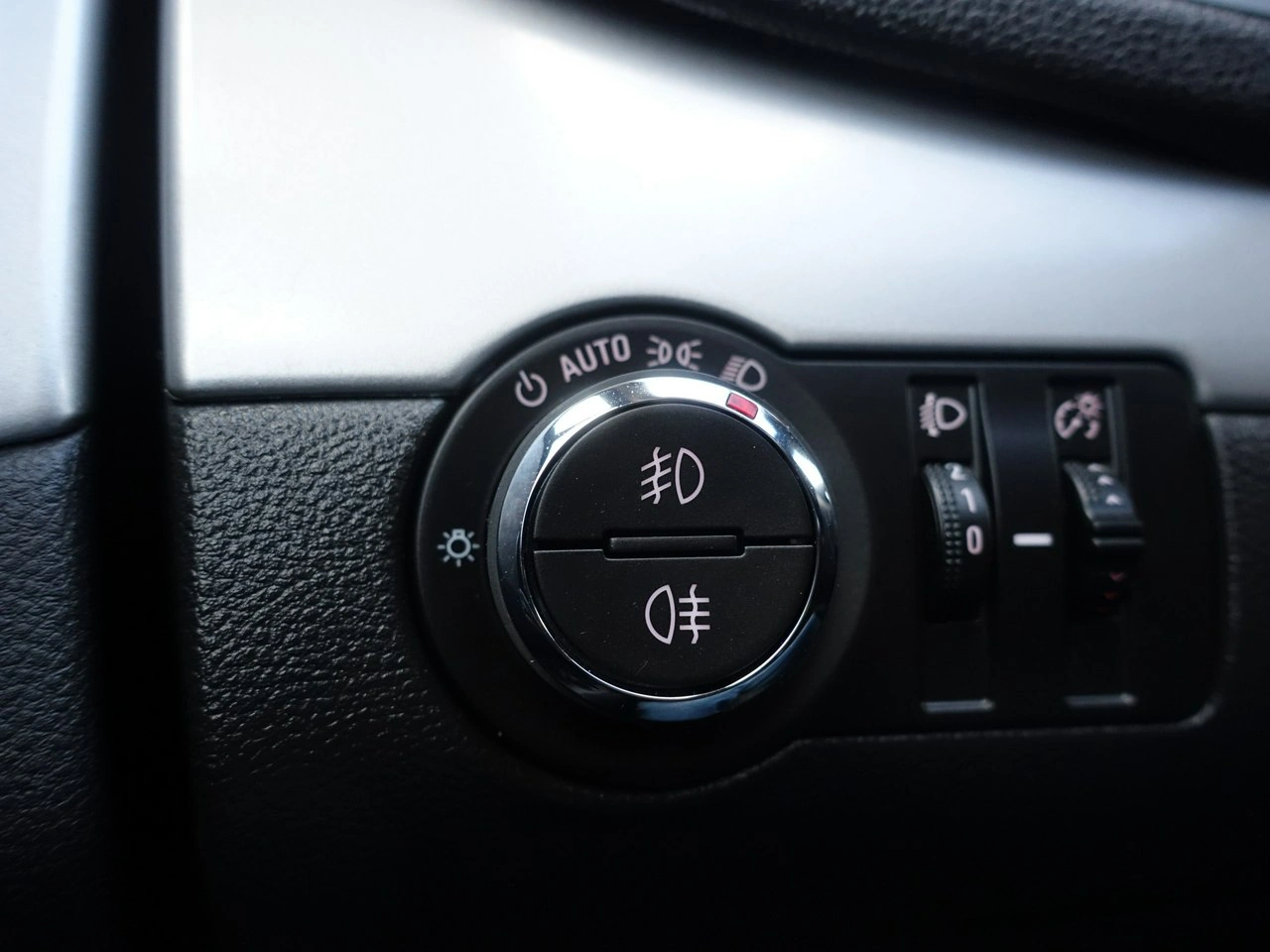 Opel Mokka - Zdjęcie 23