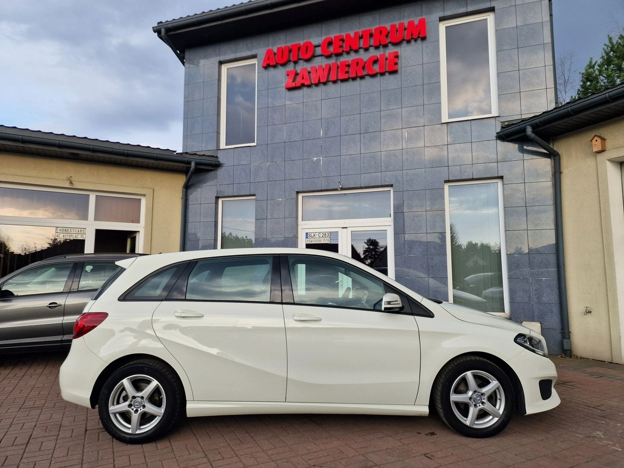 Mercedes B 180 - Zdjęcie 13